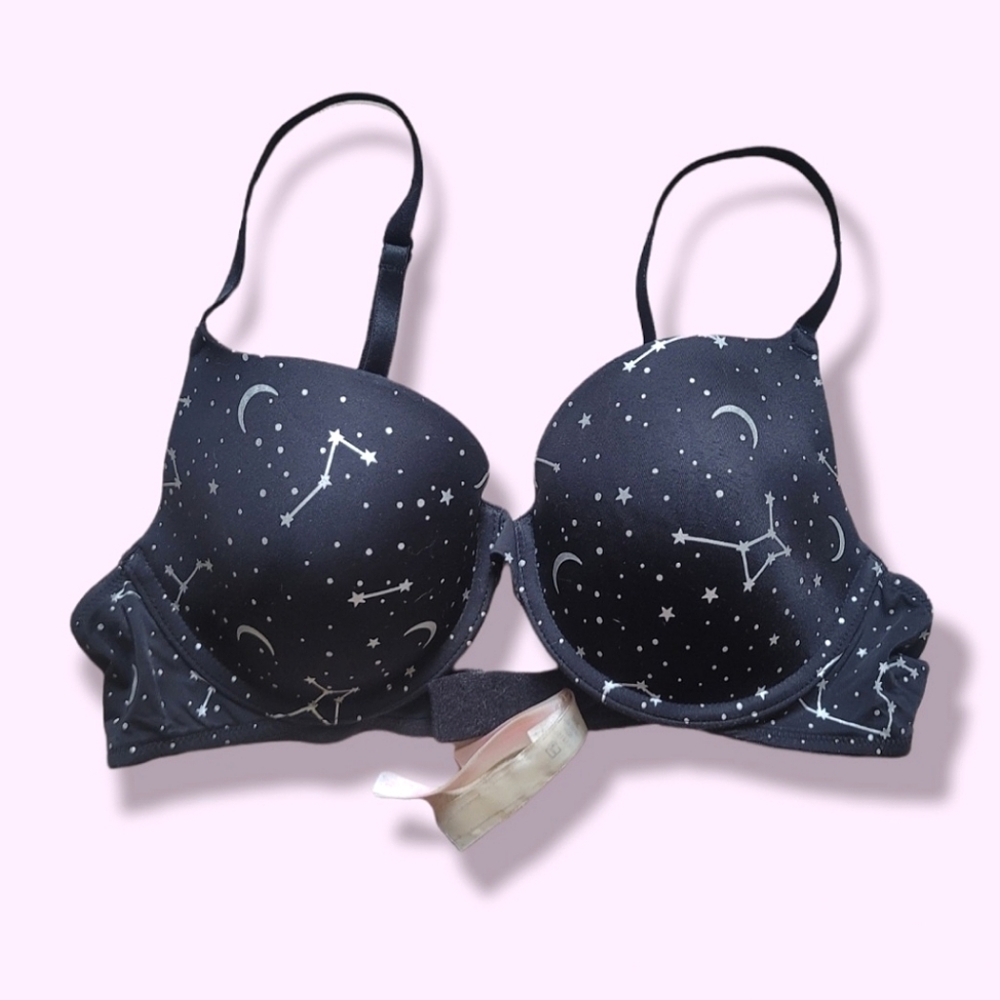 RESERVED | VS PINK Wear Everywhere T - Shirt Bra | Size 36B